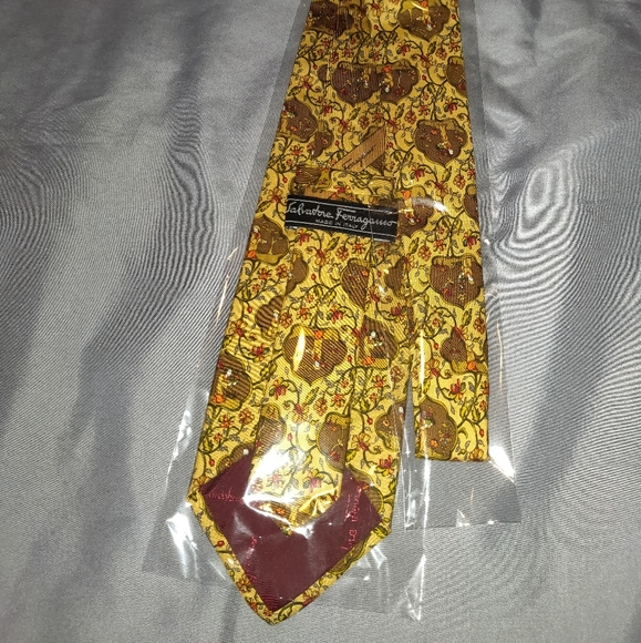 Salvatore Ferragamo Silk Neck-Tie - Picture 2 of 3